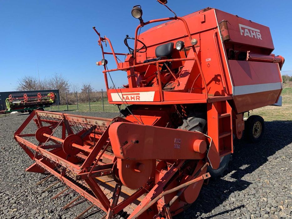 Комбайн Deutz-Fahr M 750