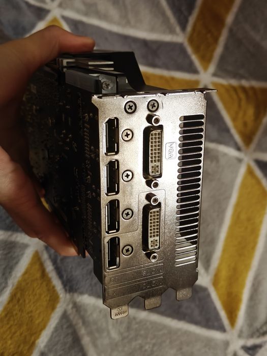Відеокарта ІГРОВА потужна Asus HD6850 2gb 256bit ШАРА