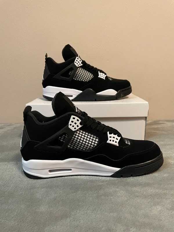 Nike_Air_Jordan_4 |White Thunder|Retro| rozmiar EU 41