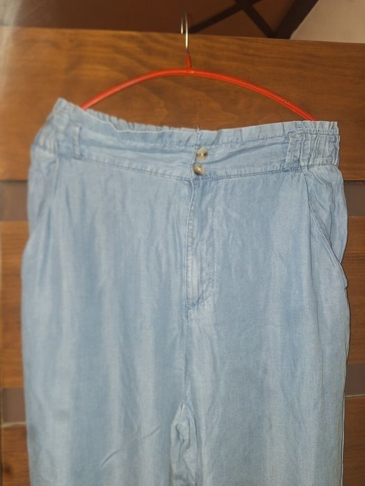 Spodnie damskie Reserved rozmiar L 100%Lyocell stan bardzo dobry.