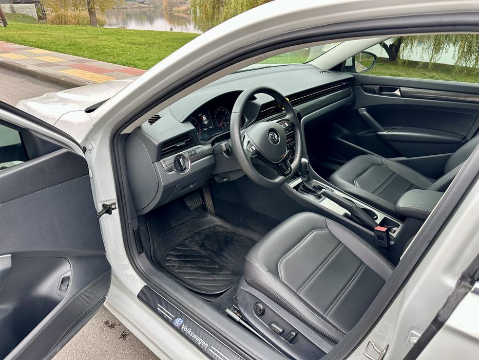 Volkswagen passat 2021