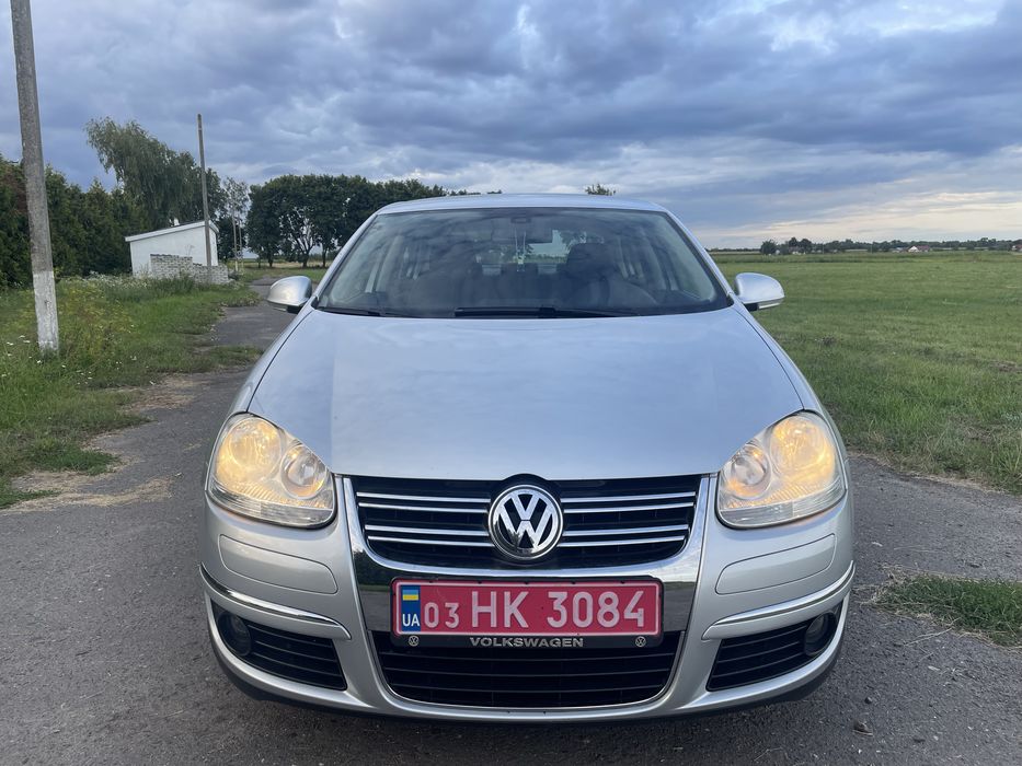 Продам свіжопригнану Volkswagen Jetta