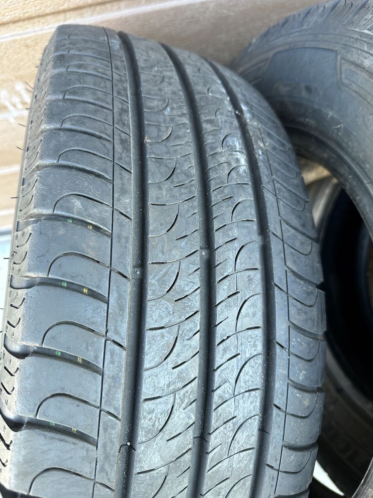 Goodyear 215/65 R16C