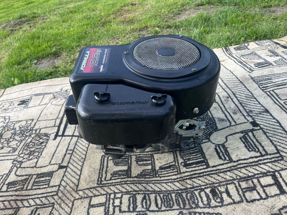 Silnik do traktorka kosiarki 12,5 KM