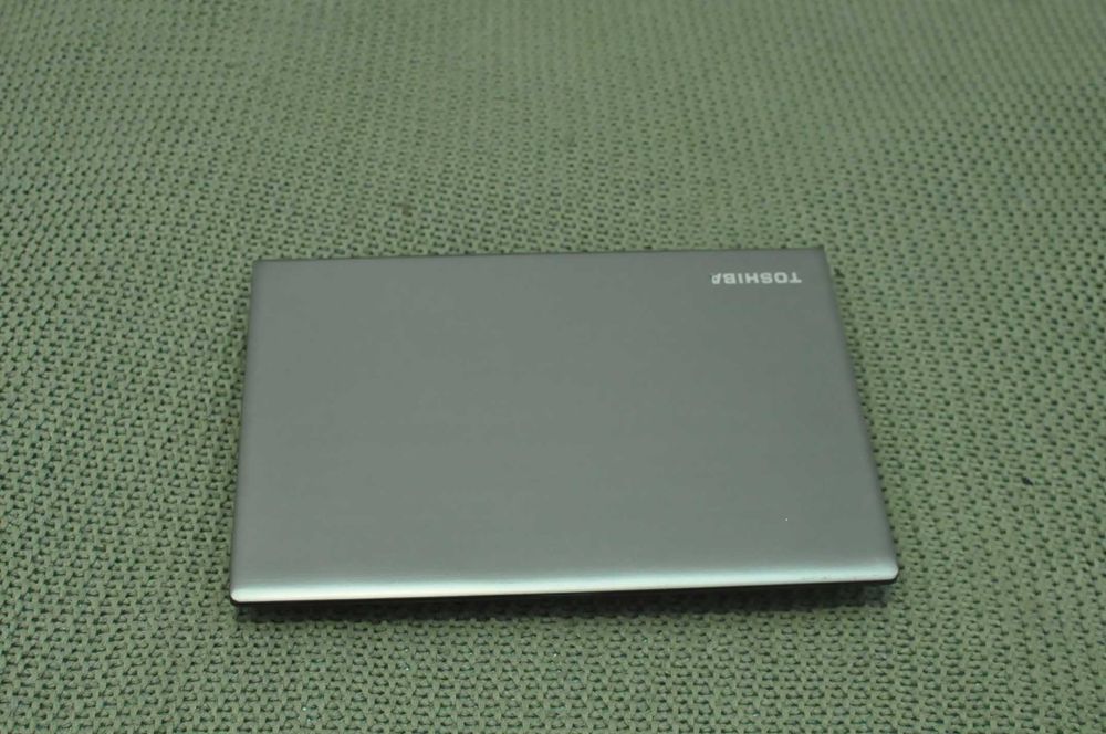 Игровой  ноутбук Toshiba z30 (Core i5/ 8Gb/SSD/video 2Gb)