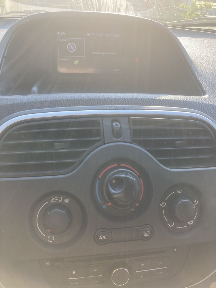 Vendo  carrinha dormitorio impecavel, 2020