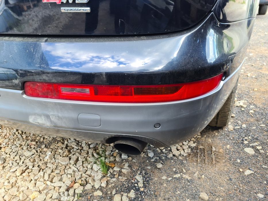 LAMPA w zderzak tylna lewa tył lewy prawa AUDI Q7 4L 2007r