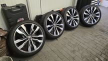 VW OEM SUZUKA 225/40/19 z letnimi oponami komplet piękne !