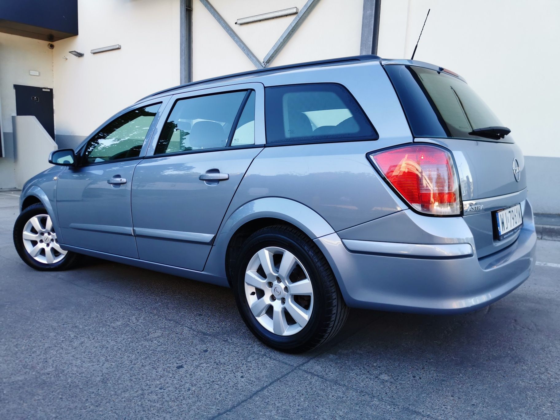 Opel Astra H 1.9cdti 120KM, zarejestrowany, klimatronic, Alufelgi