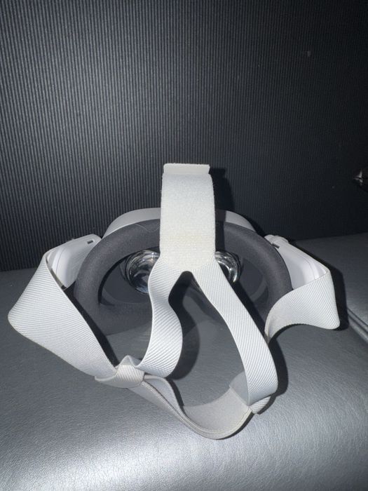 Продам виар очки meta quest 3s