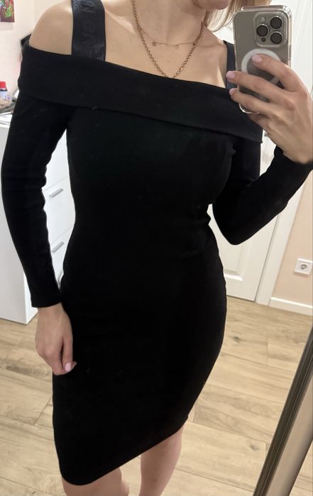 Сукня  платье Guess розмір S