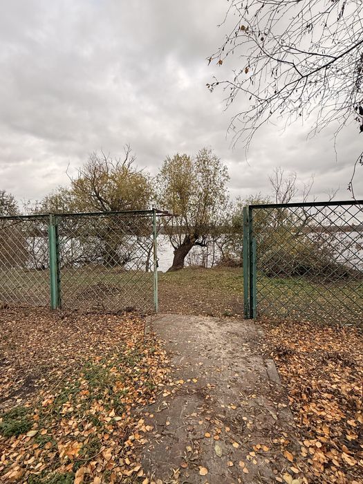 Дом в Ямбурге со своим берегом