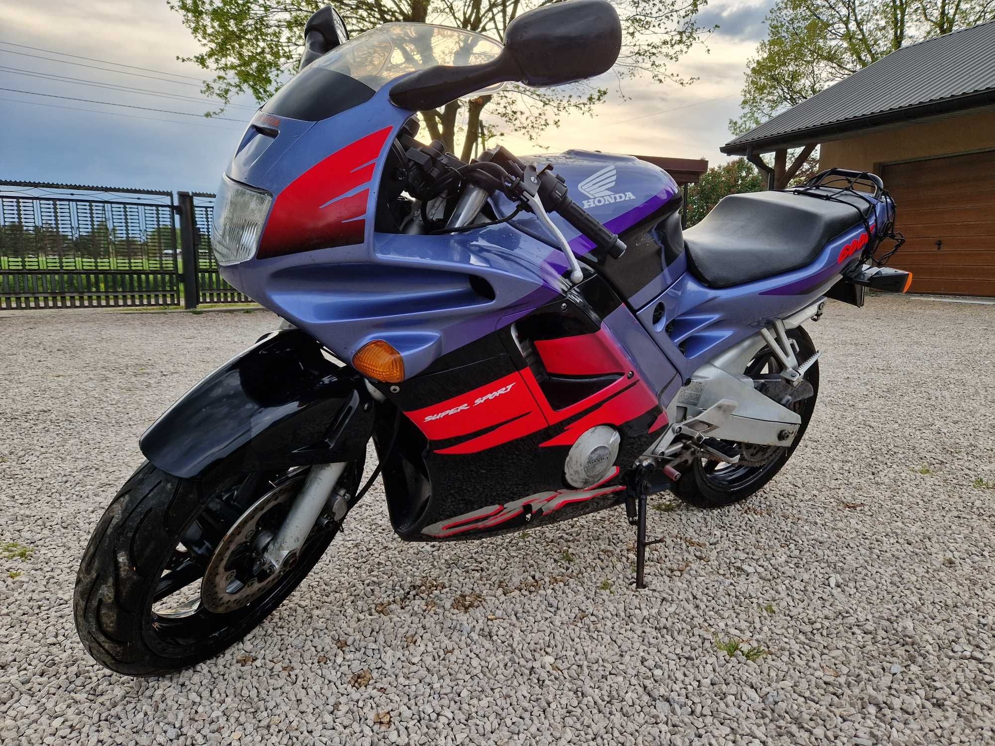 Honda cbr 600 f2
