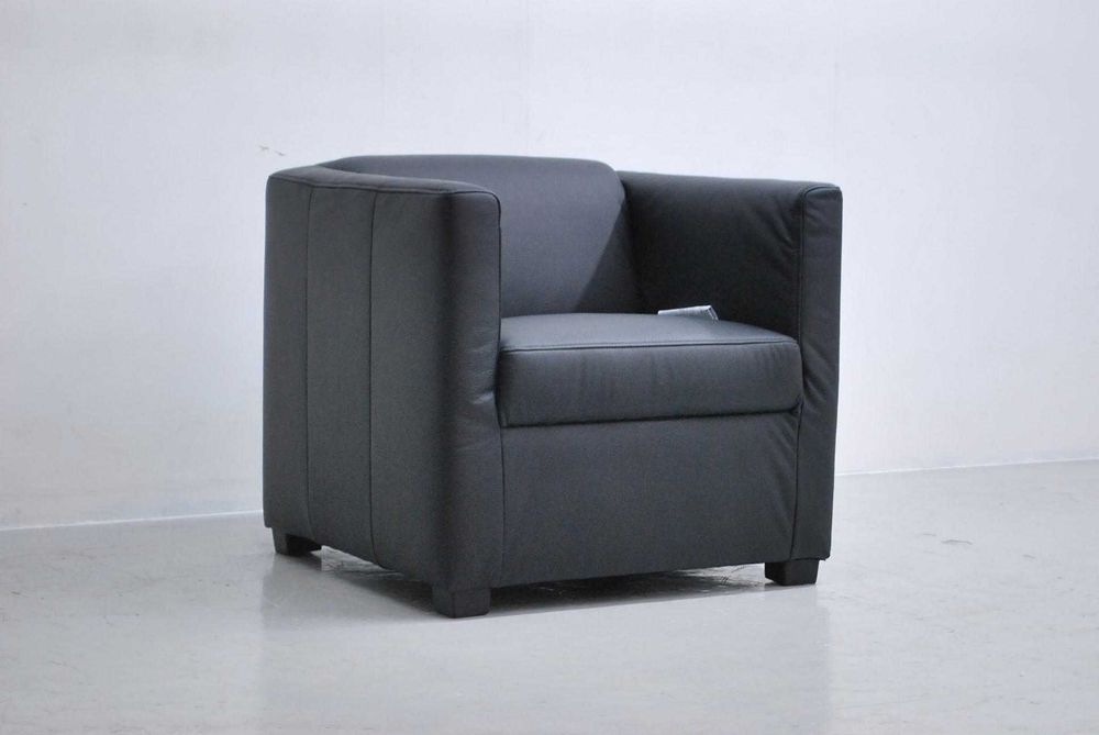 RZL WYGODNY FOTEL cały ze skóry naturalnej czarnej elegancki salon