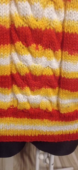 Sweter wełniany handmade-M/L NOWY