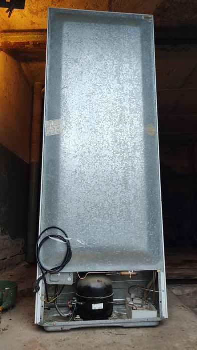 Холодильник Samsung