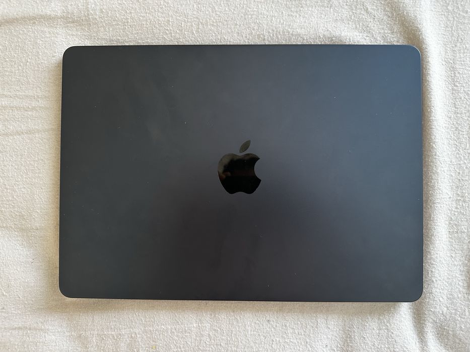 Apple Macbook Air M2 em perfeito estado