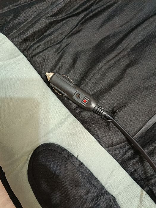 Продам чохол з підігрівом сидіння