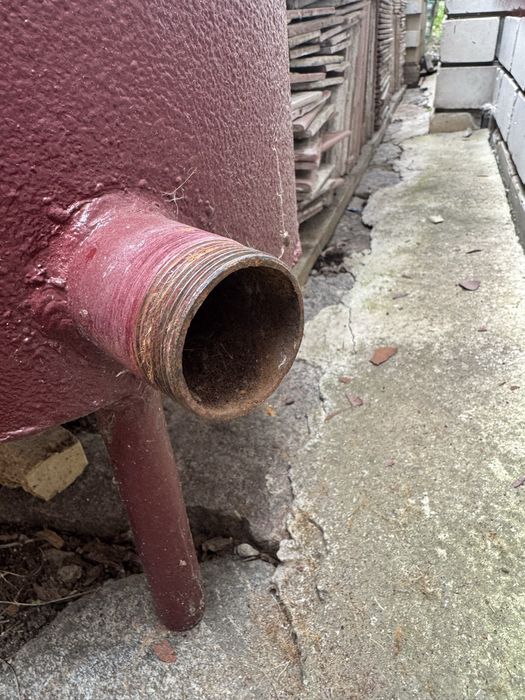 Саморобний металевий котел на дрова