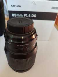 Sigma art 85mm f1.4 DG Nikon