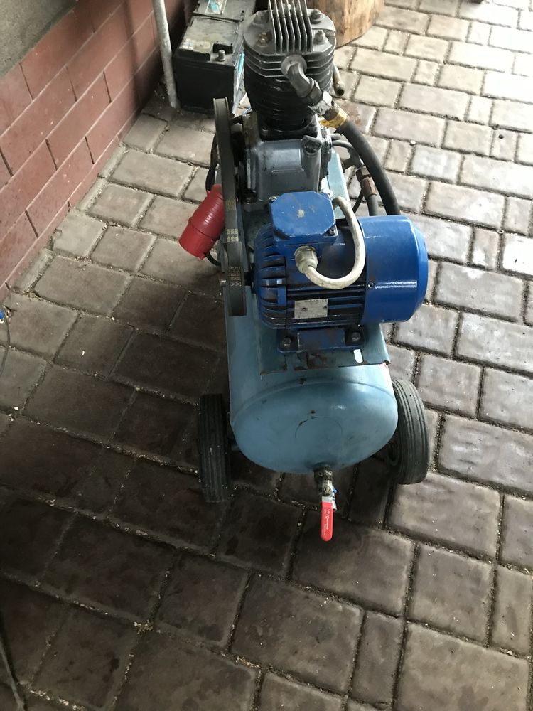 Kompresor trojfazowy 40litrów