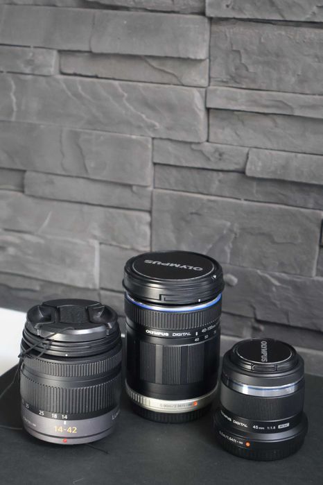 Olympus OM-D E-M10MarkIIIS, DUŻY ZESTAW, body + 3 obiektywy + dodatki