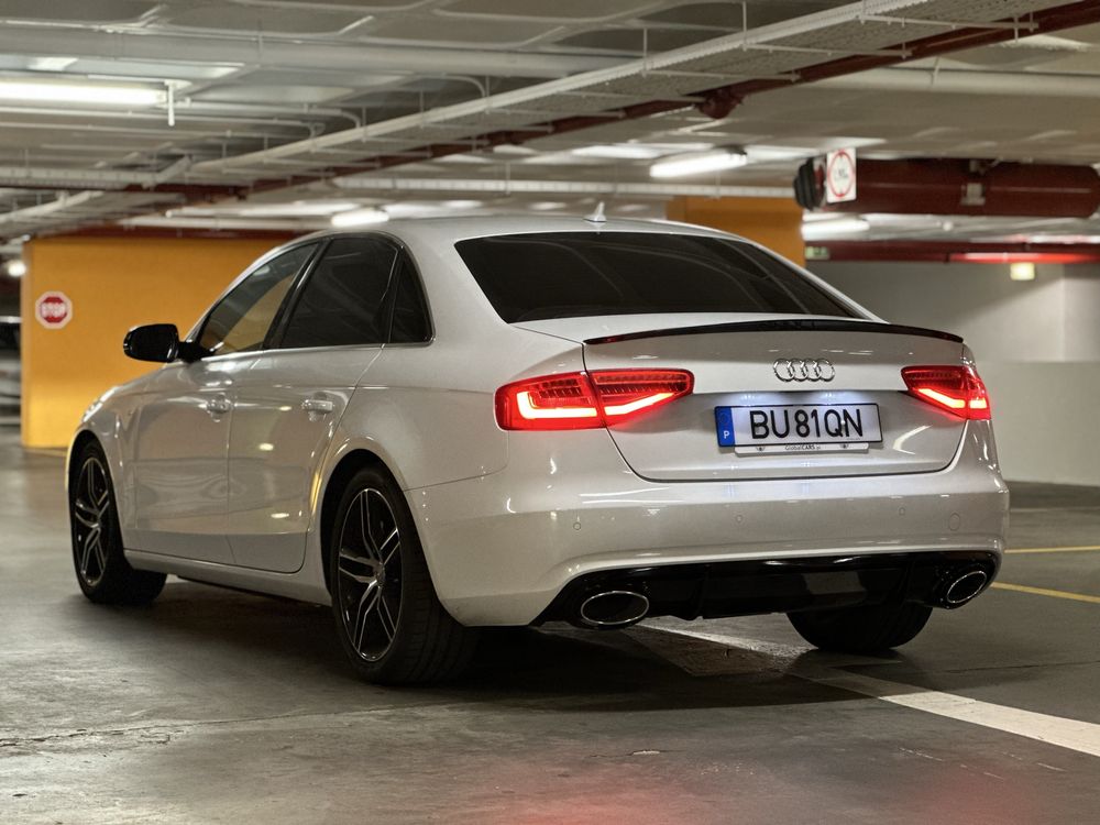 Audi A4 S line 2.0 TDI | Look RS4 |
