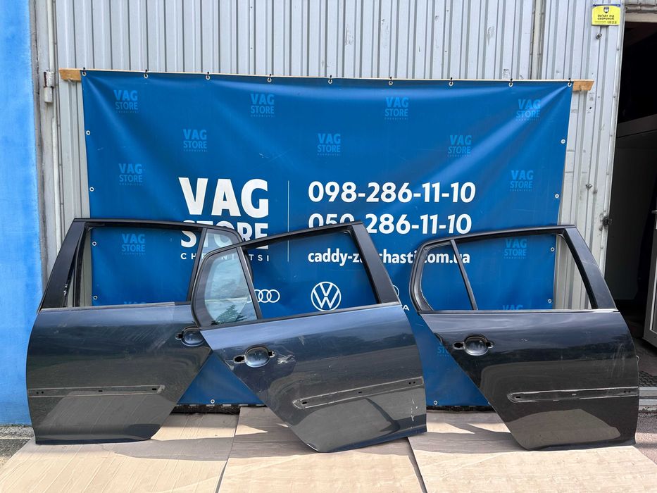 Двері задні ліві праві Volkswagen Golf 5 Hatchback