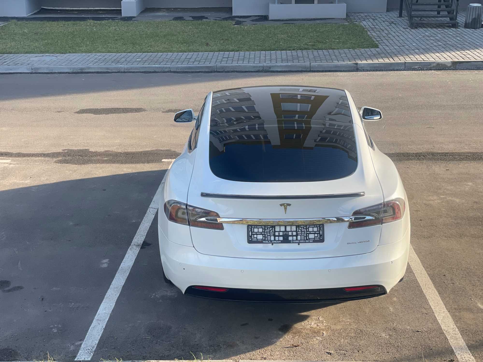 Tesla model s Long Range Plus