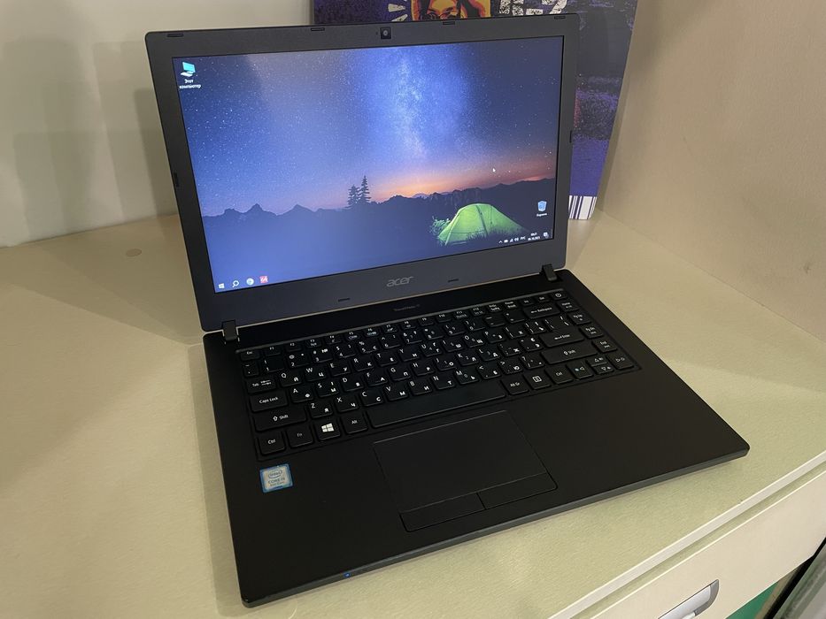 Ноутбук 14" Acer TravelMate на Intel i5-8265U с 8ОЗУ / 256SSD / HD