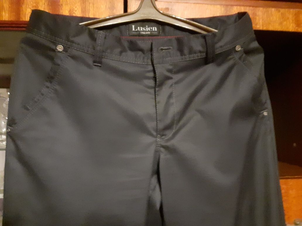 Чоловічі якісні брюки, 48 розмір. Пишіть, якщо зацікавили, домовилися