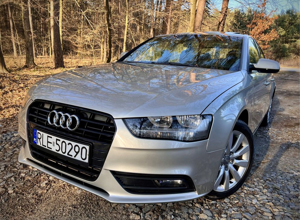 zadbane audi a4 b8 lift; 2.0tfsi; niski przebieg 146tyś; quattro