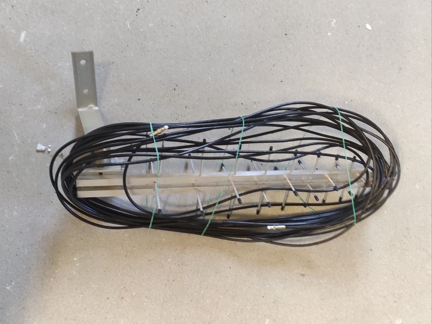 Antena kierunkowa Dipol