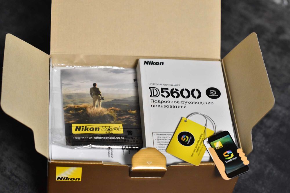 Фотоапарат Nikon d5600 з 18-55mm f/3.5-5.6 G AF-P VR DX Nikkor
