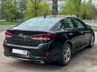 Hyundai SONATA 2.4 АТ 2018 год