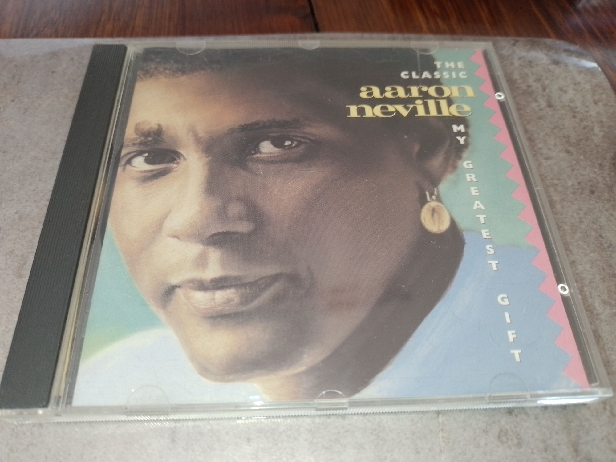 Vendo 2 Cds Aaron Neville