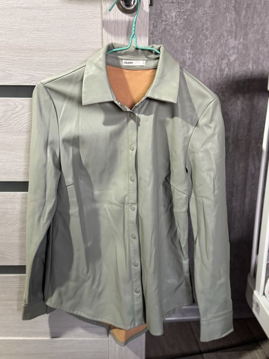 Сорочка шкіряна жіноча