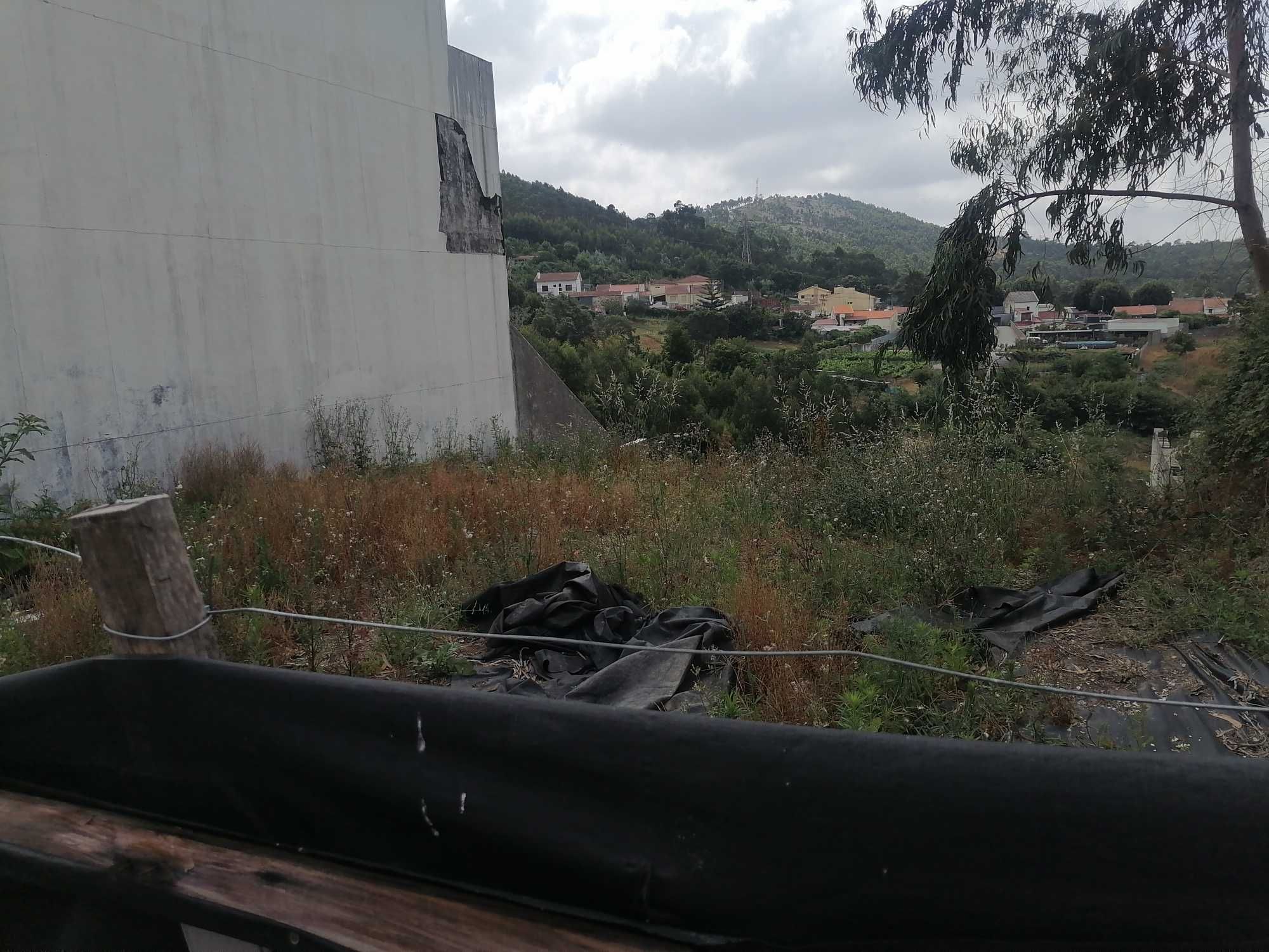 Terreno para Moradia 3 frentes