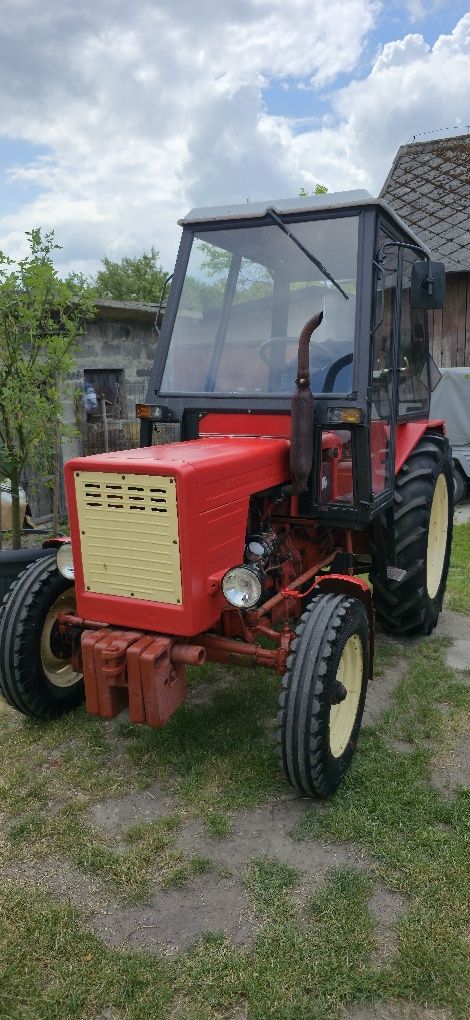 Traktor Wladimirec T 252A