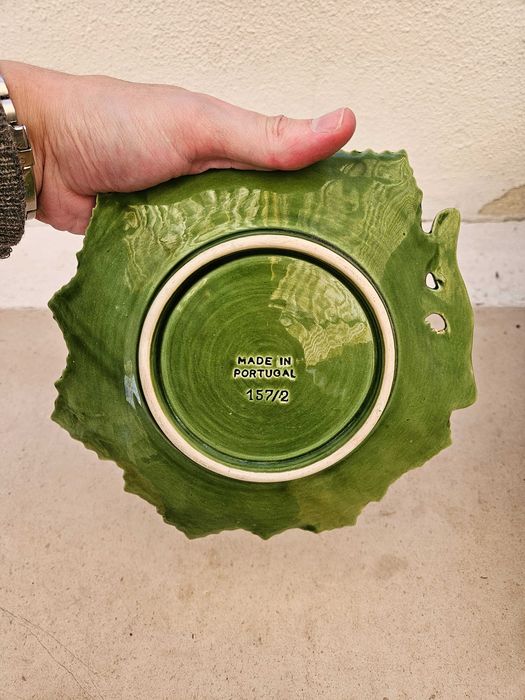 Cerâmica portuguesa de decoração.