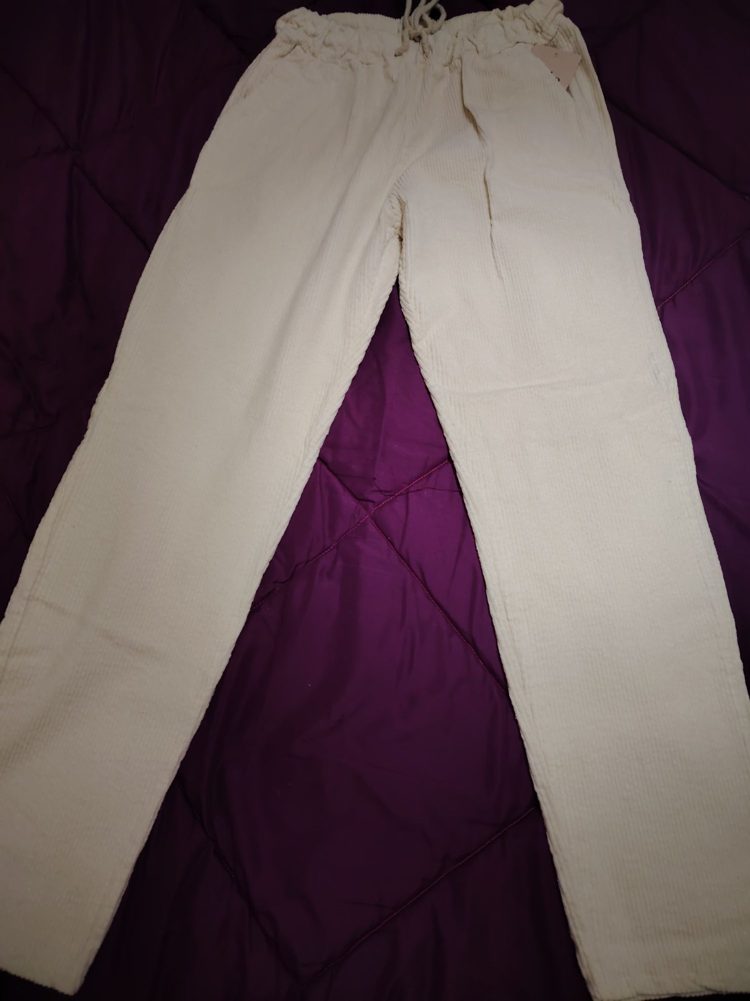 Calça bombazine nova
