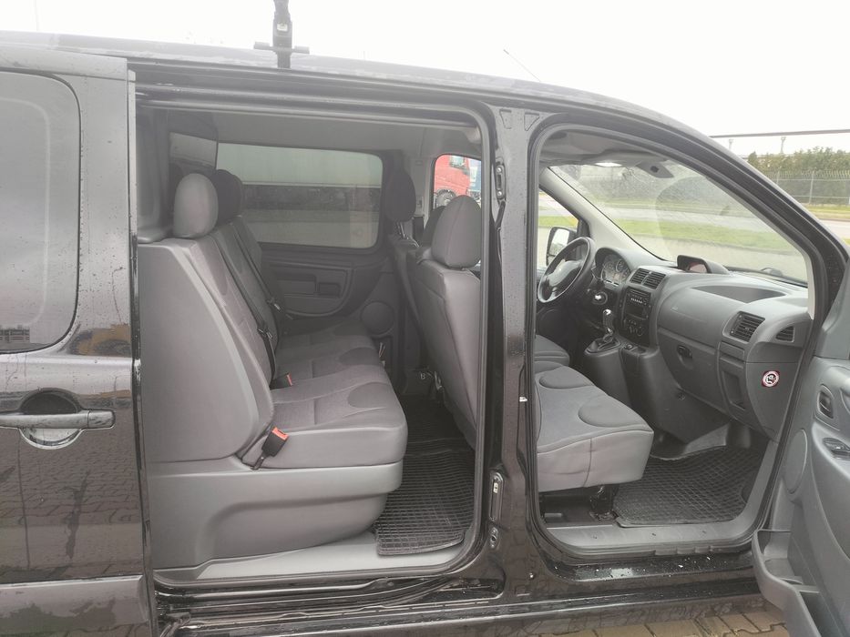 Peugeot Expert Long 6 osobowy