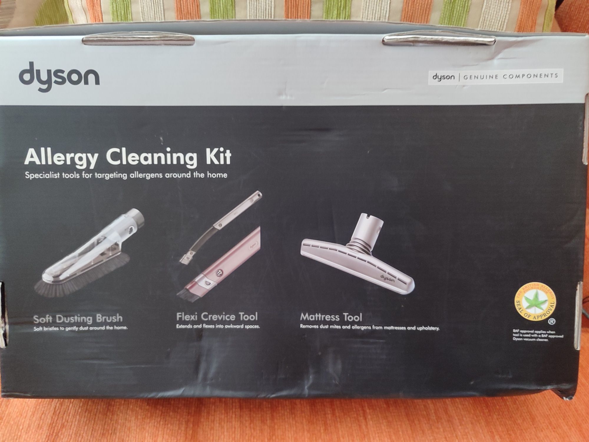 Dyson allergy Cleaning Kit терміново, торг