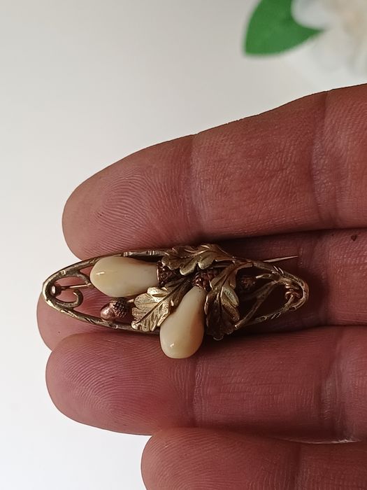 Złota Broszka myśliwska zloto 333