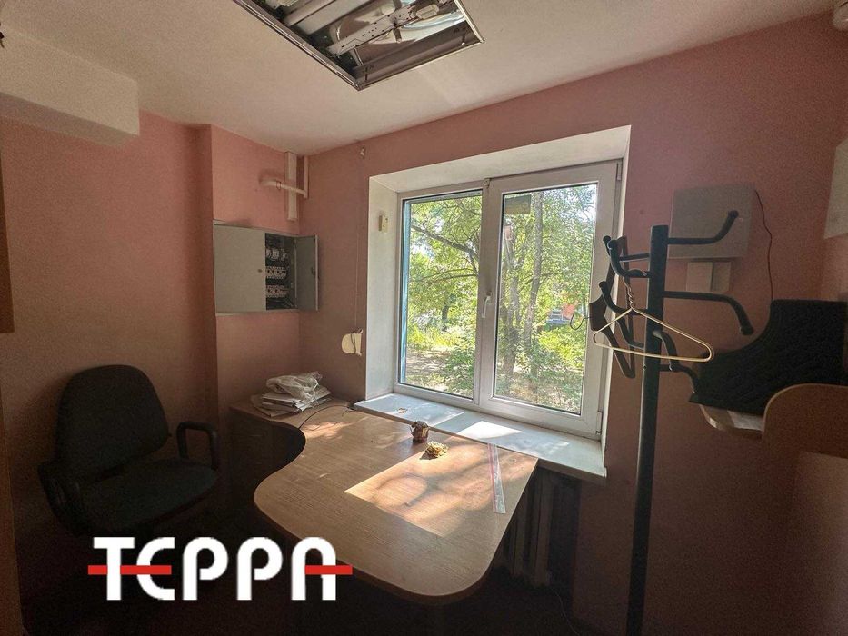 Продаж комерційного приміщення, вул. Нижньодніпровська