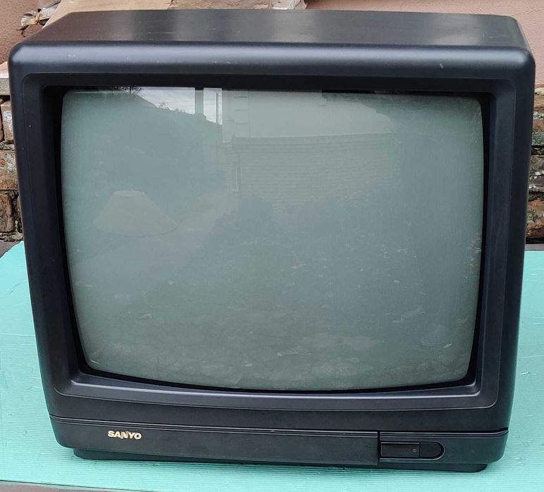 Телевізор Sanyo C20EE13EX кінескопний, робочий для дачі або ретро-ігор
