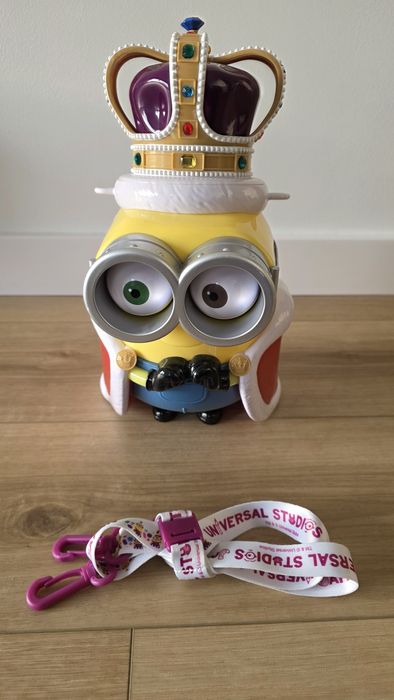 Minionek król Bob, pojemnik na popcorn, z Japonii, plastikowy