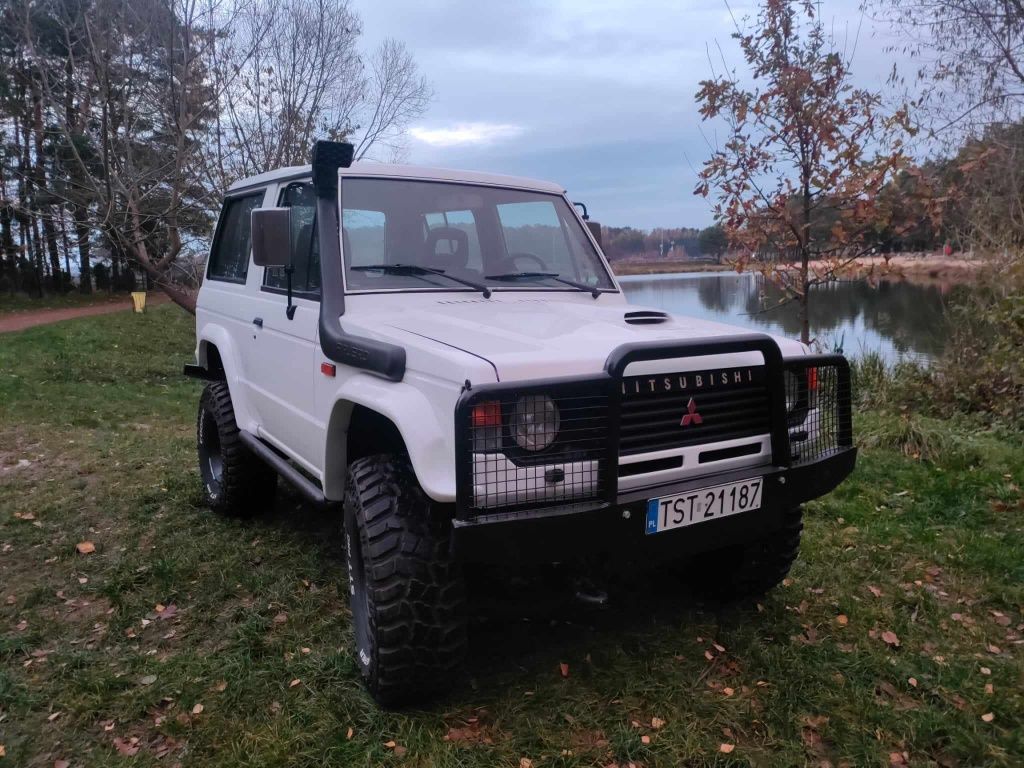 Mitsubishi Pajero I 1991r, klasyk, off road.