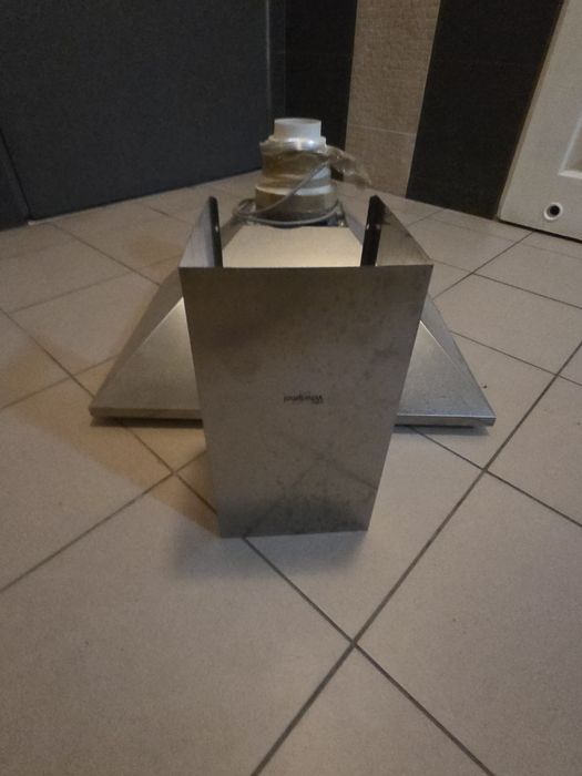 Okap kuchenny Whirlpool AKP 672 IX