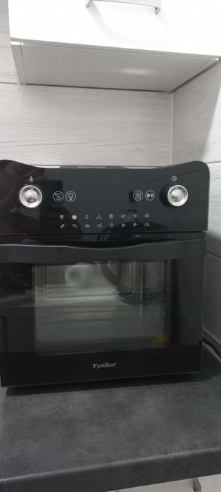 Rzadko używany, świetny piekarnik z funkcją gotowania 34/35 cm